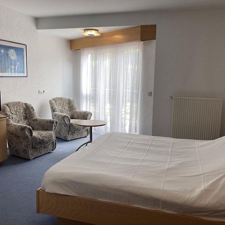 Hotel Altitude ブルク・ロイラント エクステリア 写真