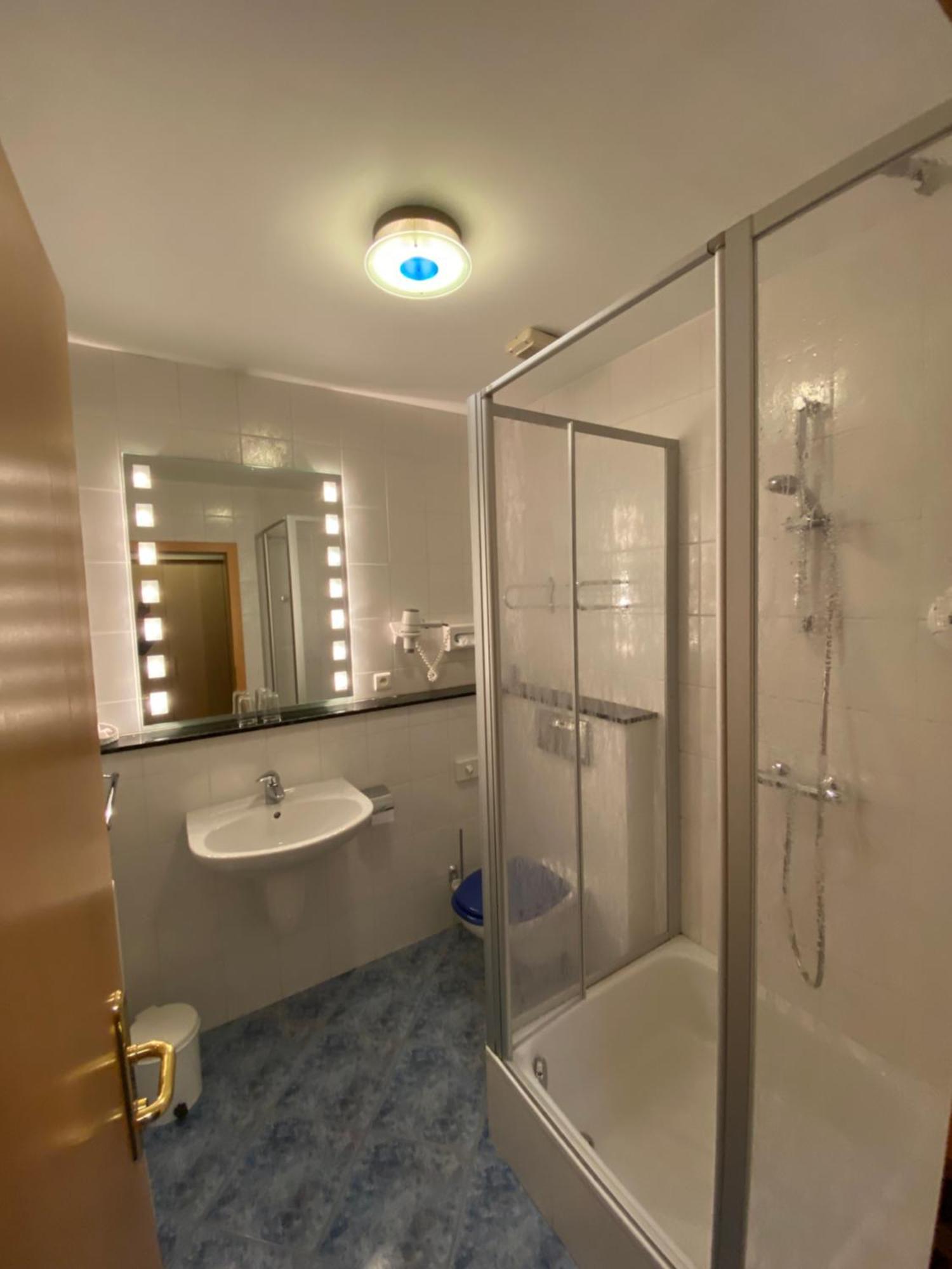 Hotel Altitude ブルク・ロイラント エクステリア 写真
